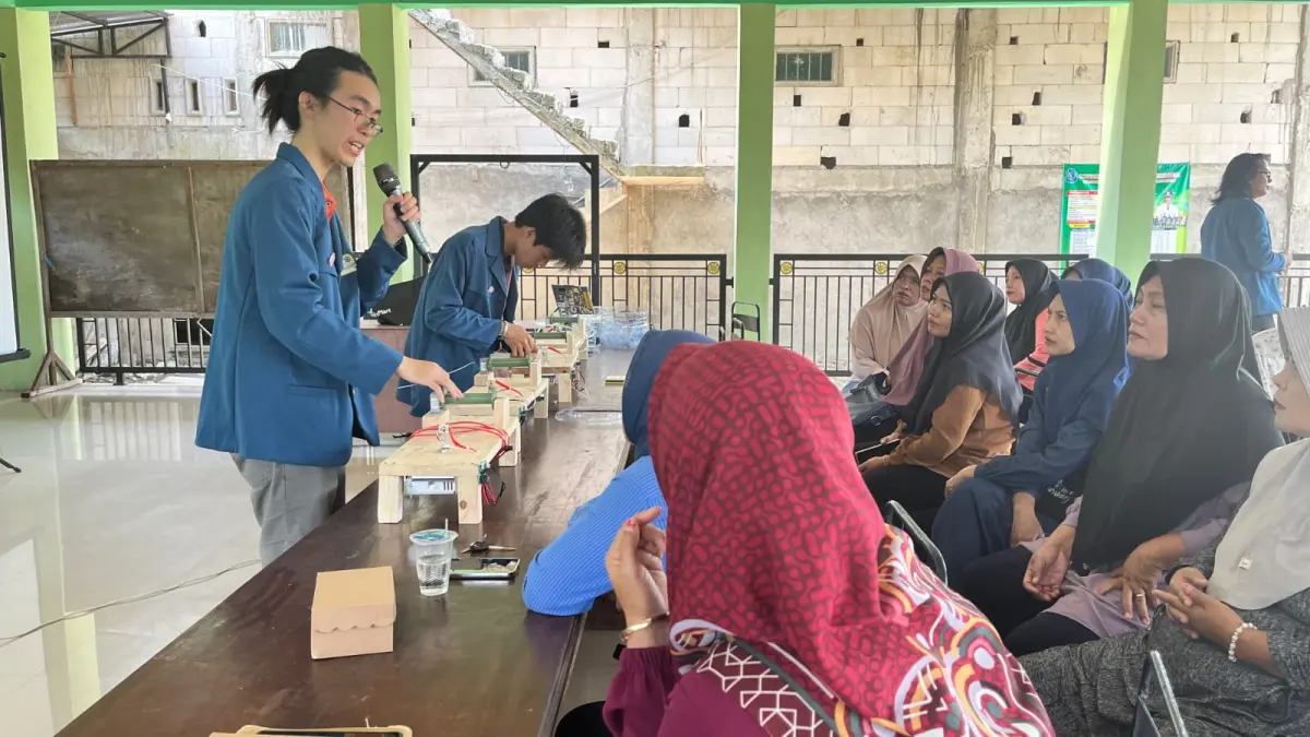 WELED Kombo Berdaya Ajak Warga Gendongkulon Ubah Limbah Jadi Produk Bernilai