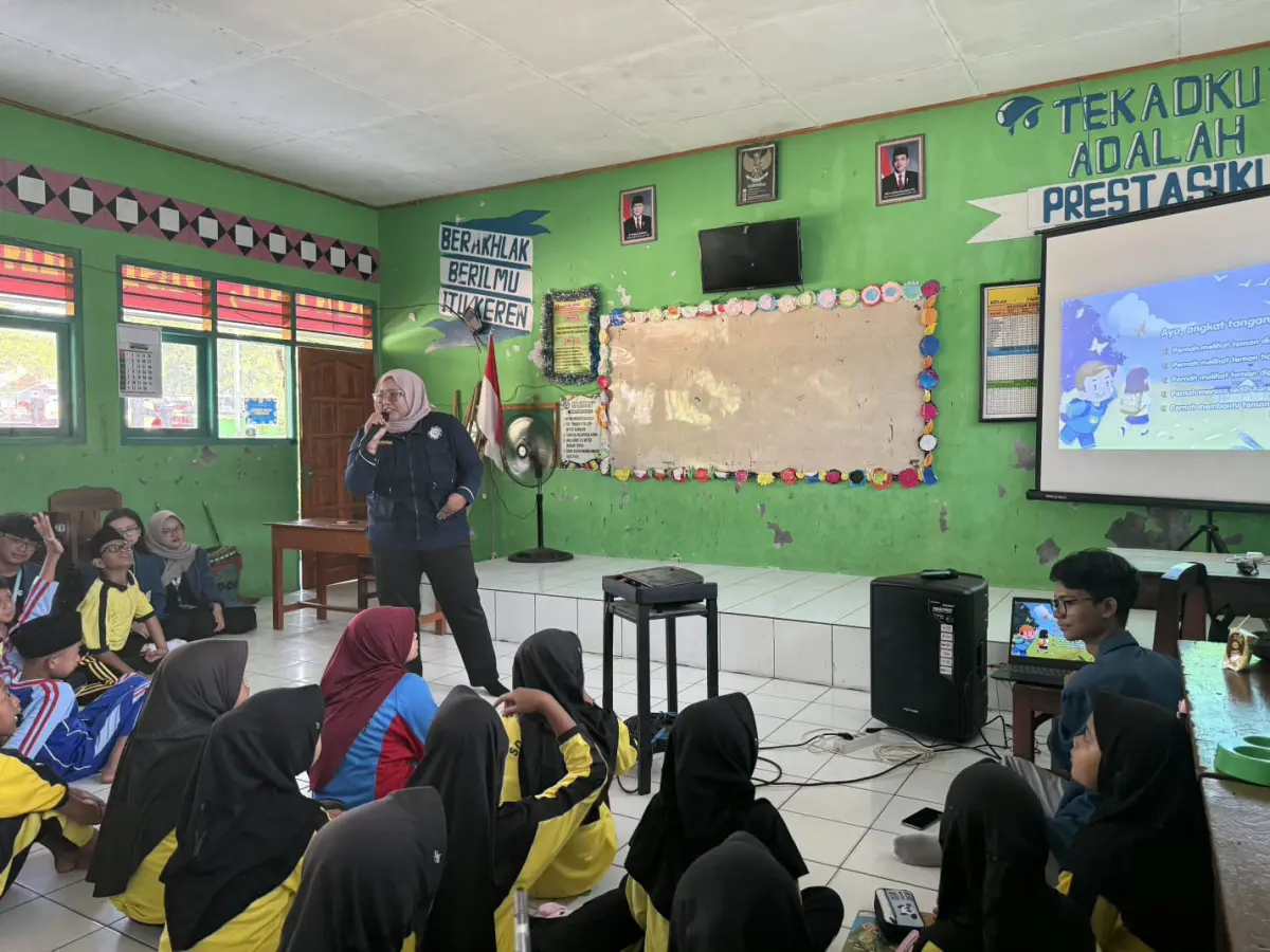 Kolaborasi dengan Dosen FH UNAIR, Tim BBK 8 UNAIR Dorong Implementasi SDGs 4 dan 16 melalui Edukasi Anti Bullying “SAHABAT” di SDN 2 Legokulon