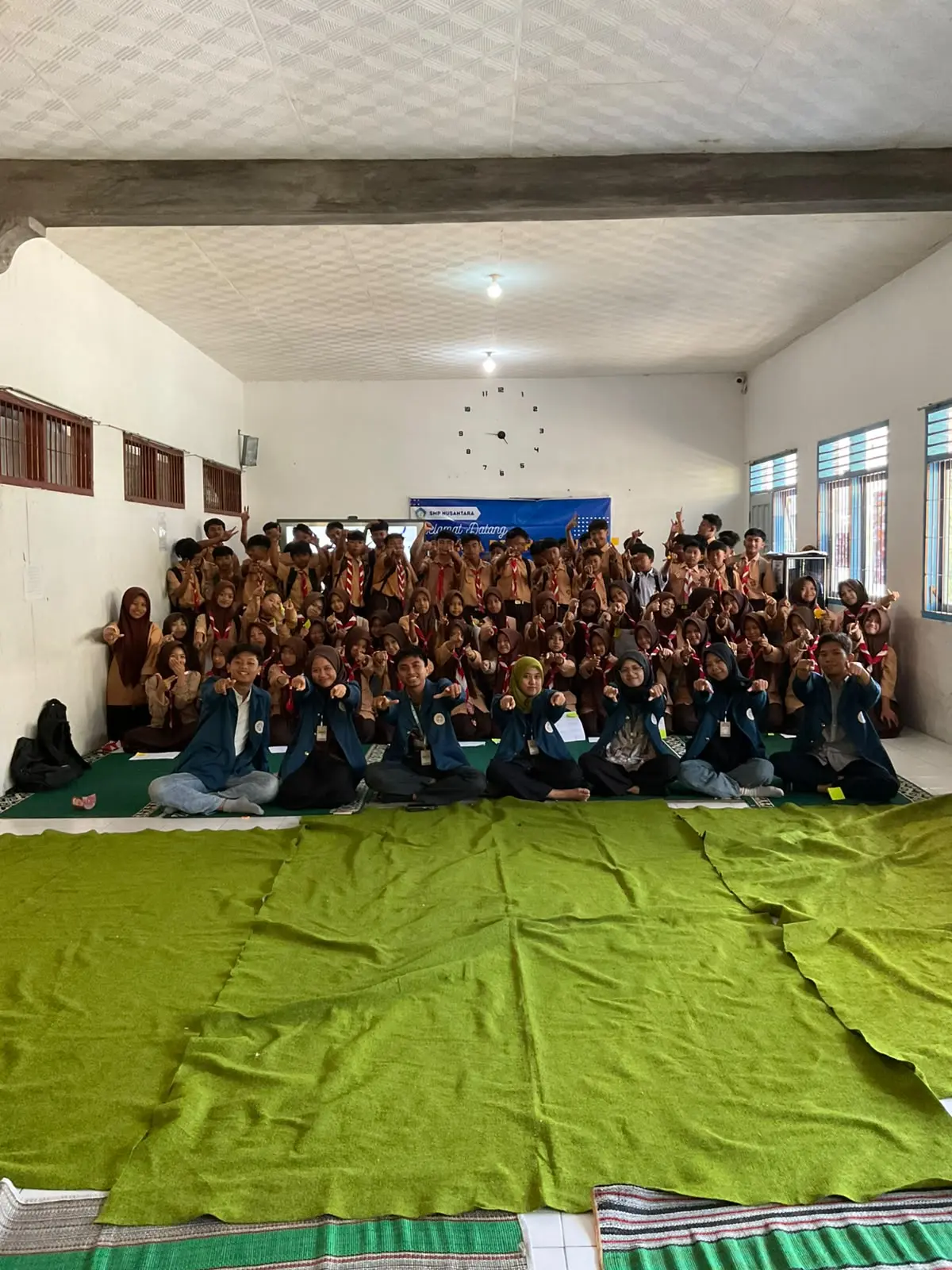 Mahasiswa KKN UNAIR Mengadakan Bimbingan Karier Siswa melalui Program PELITA