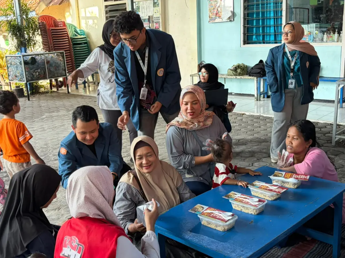 Program CEGAH, Upaya Mahasiswa BBK 8 UNAIR Edukasi Pencegahan Stunting melalui Cooking Bonding Class