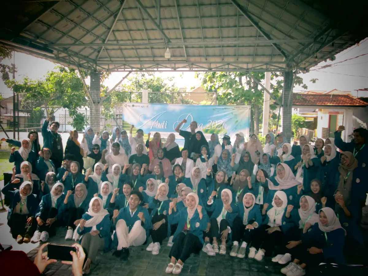 Abdi Desa XIII D4 Teknologi Kesehatan Gigi Unair Tingkatkan Kesadaran Kesehatan Gigi Masyarakat Sambikerep